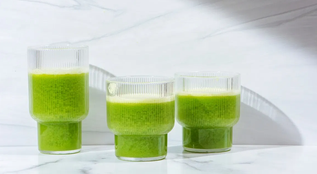 gut healing detoxifying green juice